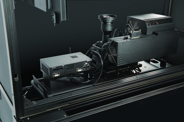 Christie Entero HB 70” SXGA+ front access display cube | 122-017109-XX