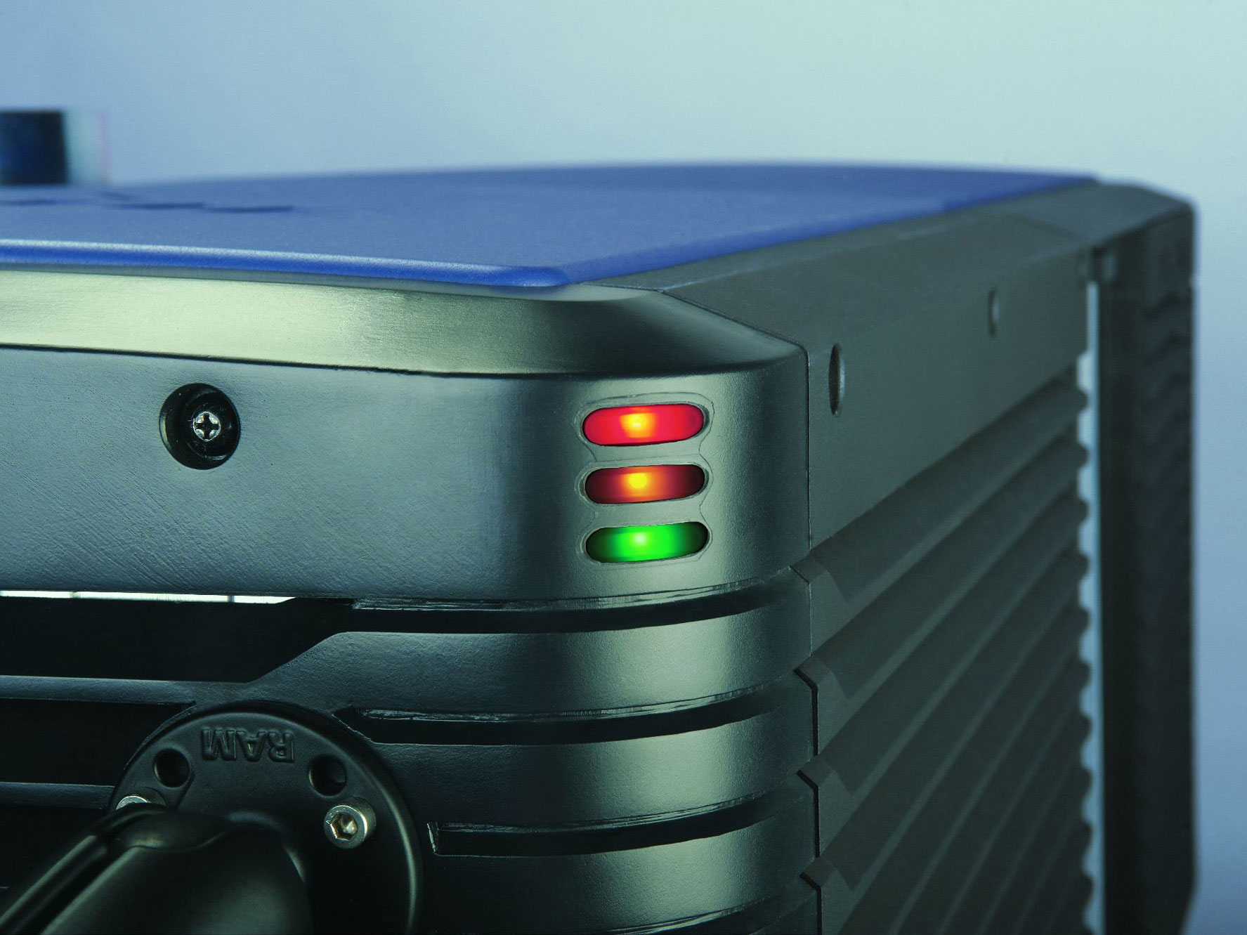 Christie CP2230 DLP digital cinema projector | 127-003104-XX