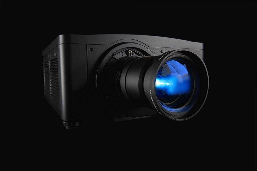 Christie DS+10K-M SXGA+ DLP projector | 118-013105-XX