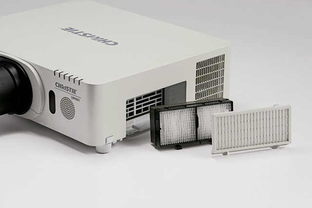 Christie LW401 3LCD projector | 121-012104-XX