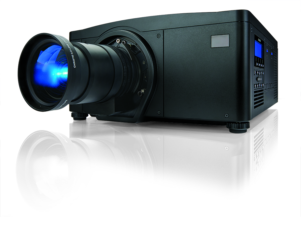 Christie Roadster HD14K-M 1080 HD 3DLP projector | 118-029102-XX