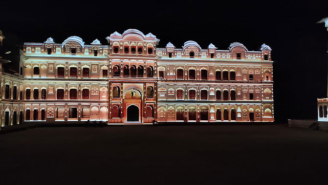 More than two dozen Christie 1DLP laser projectors were used to light up Qila Mubarak fortress located in the city of Patiala, India.