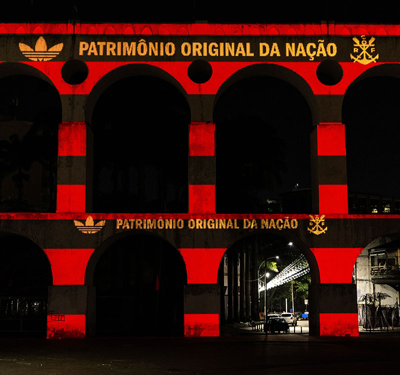 Projection mapping on building