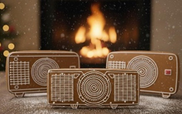 Gingerbread cookies shaped like projectors